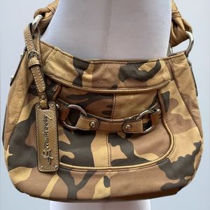 B Makowsky Kimberly Leather Camo Satchel/ Shoulder Bag